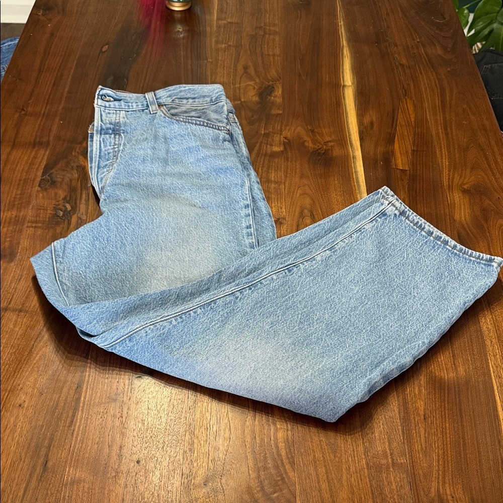 Levi's Ribcage Straight Jeans